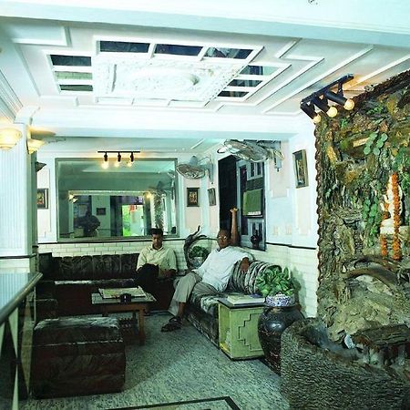 Sunshine Villa Nowe Delhi Zewnętrze zdjęcie